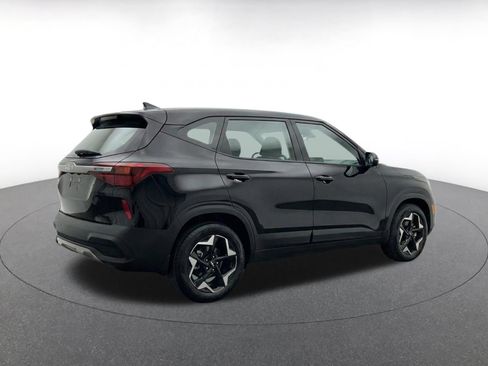 Used 2025 Kia Seltos S FWD image 9