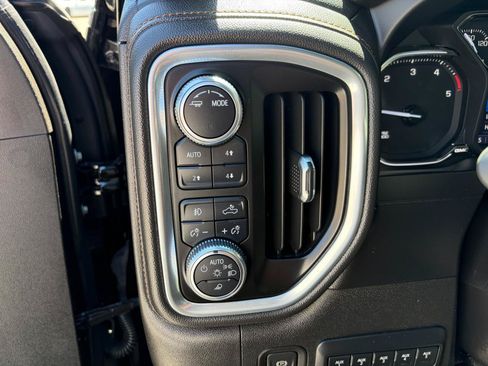 Used 2022 GMC Sierra 3500 AT4 w/ Gooseneck/5TH Wheel Package AWD/4WD image 13