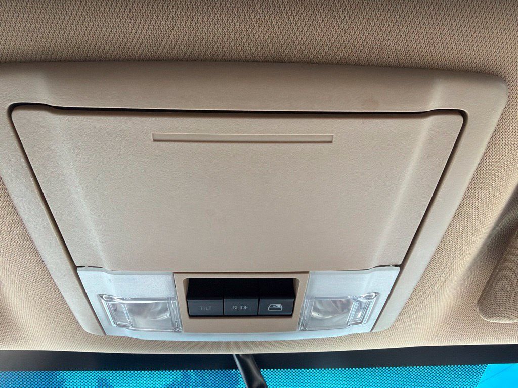 Used 2011 Ford F150 King Ranch w/ Off-Road Pkg AWD/4WD image 36
