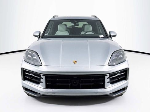 New 2026 Porsche Cayenne image 6