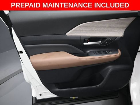 Certified 2026 Toyota Grand Highlander AWD image 11
