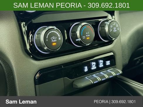 New 2026 RAM 1500 Express AWD/4WD image 15