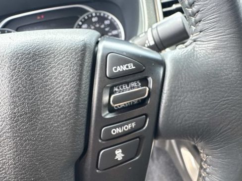 Used 2022 Nissan Frontier SV w/ Technology Package AWD/4WD image 23