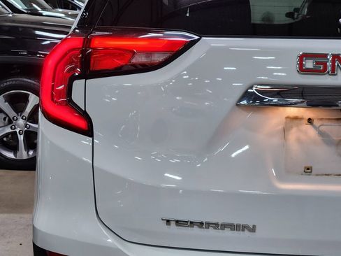 Used 2019 GMC Terrain SLE FWD image 20