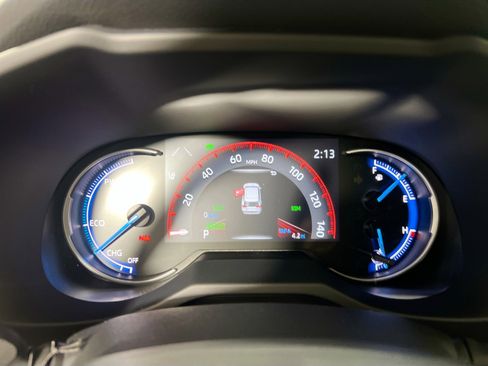 New 2025 Toyota RAV4 XLE image 23