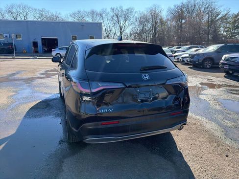 Certified 2025 Honda HR-V Sport image 14