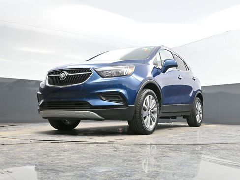 Used 2020 Buick Encore Preferred image 33