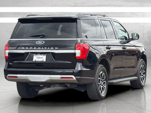 Used 2024 Ford Expedition XLT AWD/4WD image 5