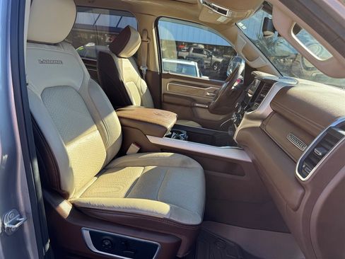 Used 2019 RAM 1500 Laramie image 21