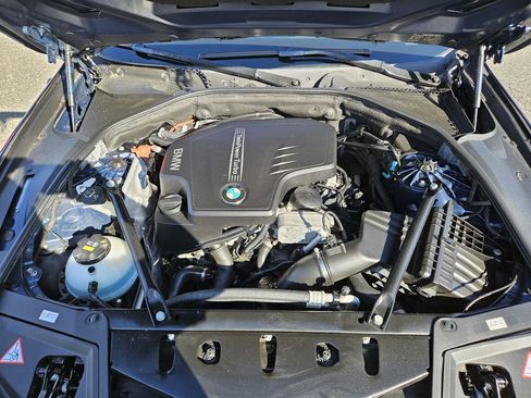 Used 2016 BMW 528i Sedan RWD image 29