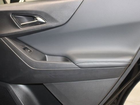 New 2025 Chevrolet Equinox LT w/ Convenience Package II image 24