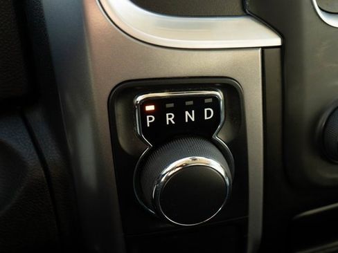 Used 2024 RAM 1500 Classic SLT image 27