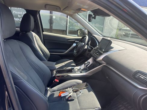 Used 2025 Mitsubishi Eclipse Cross SE AWD/4WD image 10