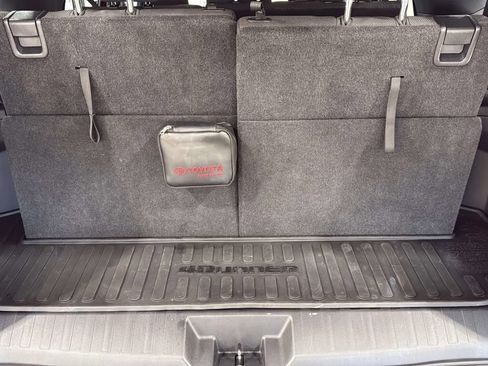 Used 2025 Toyota 4Runner SR5 AWD/4WD image 7