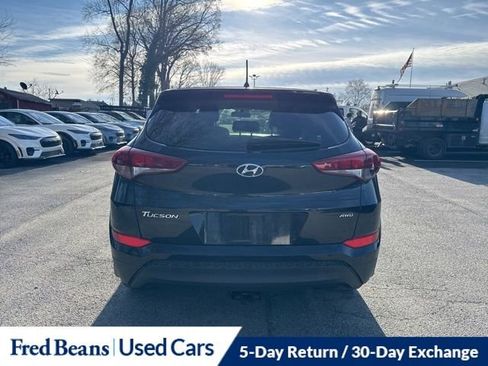 Used 2018 Hyundai Tucson SE image 6