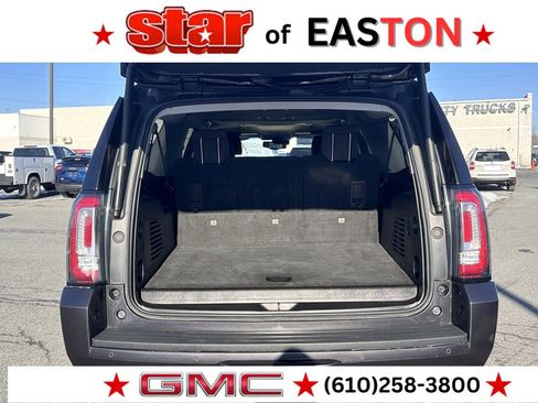 Used 2018 GMC Yukon XL SLE w/ SLE Value Package image 32