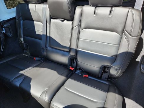 Used 2021 Jeep Wrangler Unlimited Sahara AWD/4WD image 24