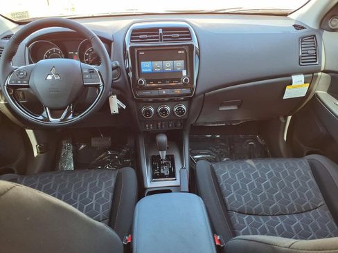 New 2026 Mitsubishi Outlander Sport LE AWD/4WD image 11