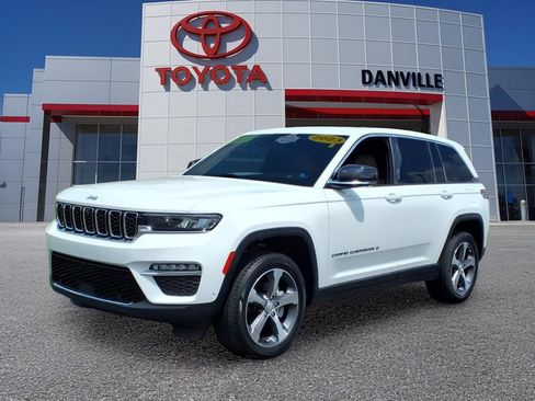 Used 2023 Jeep Grand Cherokee Limited w/ Luxury Tech Group II AWD/4WD image 1