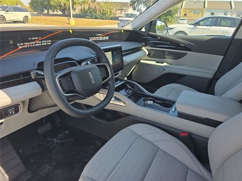New 2026 Lincoln Nautilus Reserve w/ Jet Appearance Package AWD/4WD image 14