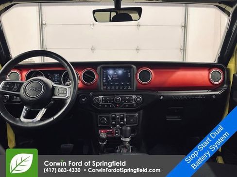 Used 2022 Jeep Wrangler Unlimited Rubicon w/ Cold Weather Group image 14