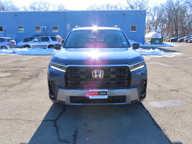 New 2026 Honda Pilot Touring image 6