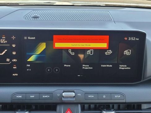 New 2026 Kia K4 GT-Line Turbo w/ GT-Line Sunroof Package FWD image 17