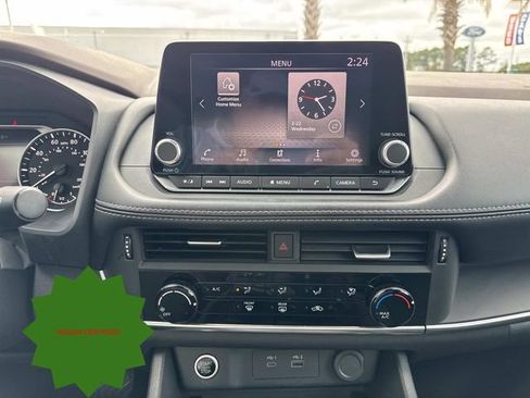 Certified 2023 Nissan Rogue S image 17