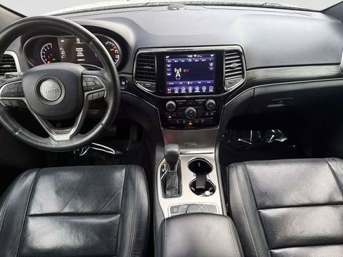 Used 2019 Jeep Grand Cherokee Limited w/ Luxury Group II AWD/4WD image 16