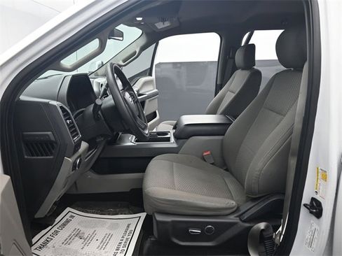 Used 2019 Ford F250 XLT w/ XLT Premium Package image 13