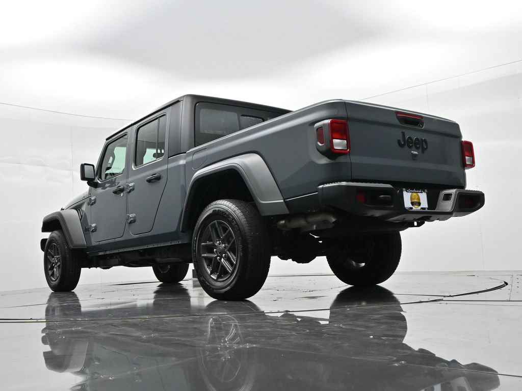 New 2026 Jeep Gladiator Sport AWD/4WD image 20