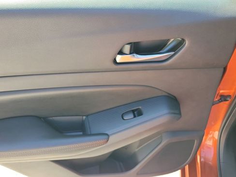 Used 2020 Nissan Altima 2.5 SR w/ Premium Package FWD image 16