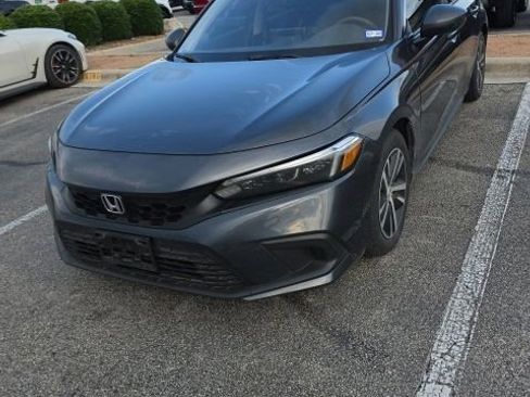 Used 2024 Honda Civic LX image 4