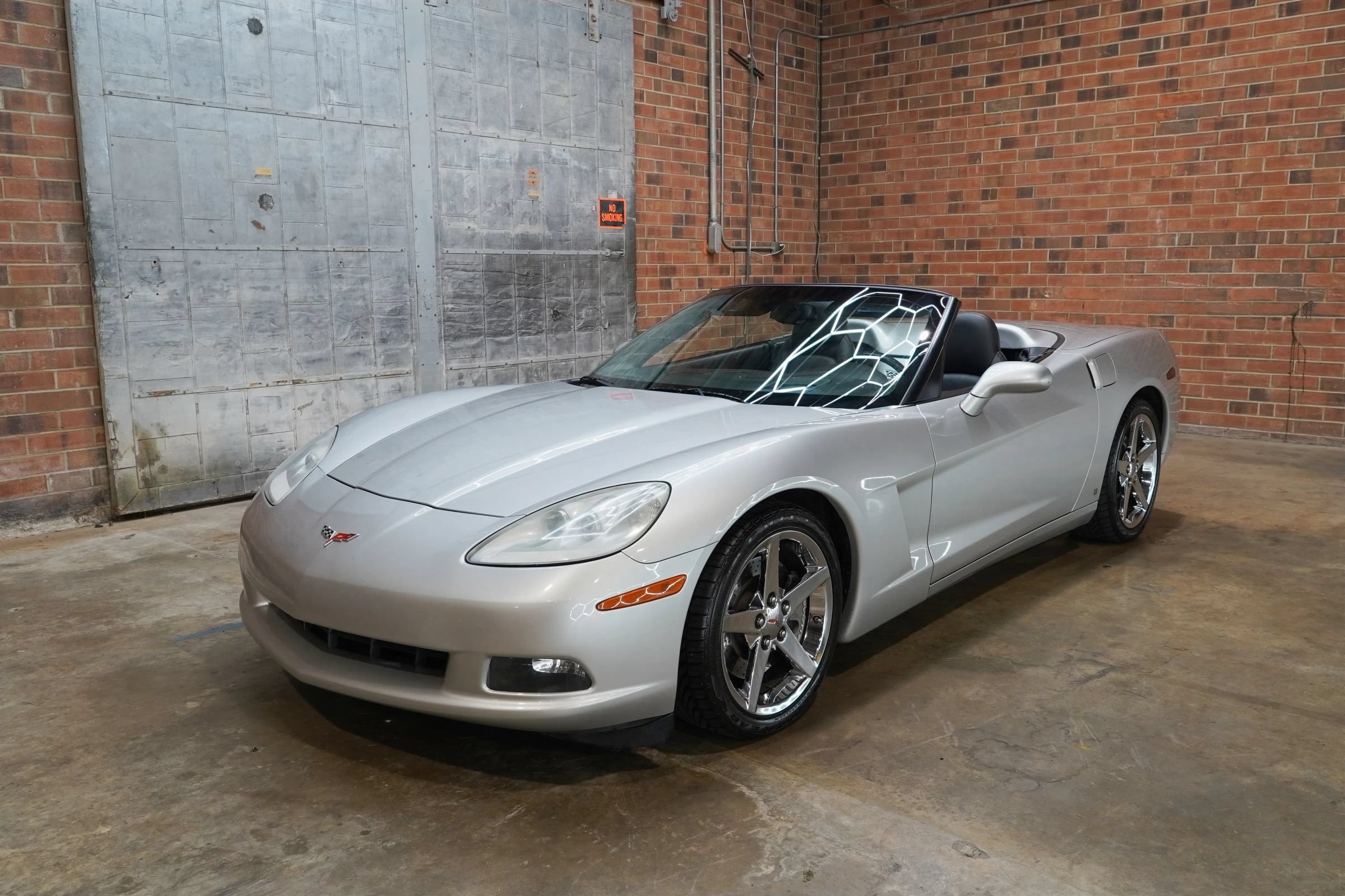 Used 2006 Chevrolet Corvette Coupe w/ Preferred Equipment Group RWD image 37