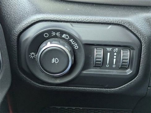 Used 2020 Jeep Wrangler Sport S image 24