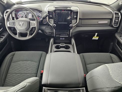 New 2026 RAM 3500 Big Horn AWD/4WD image 19