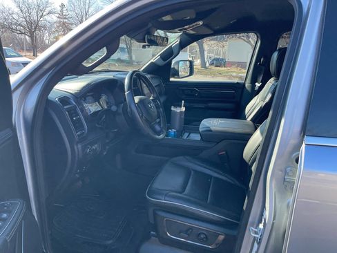 Used 2022 RAM 1500 Limited w/ Body Color Bumper Group image 7