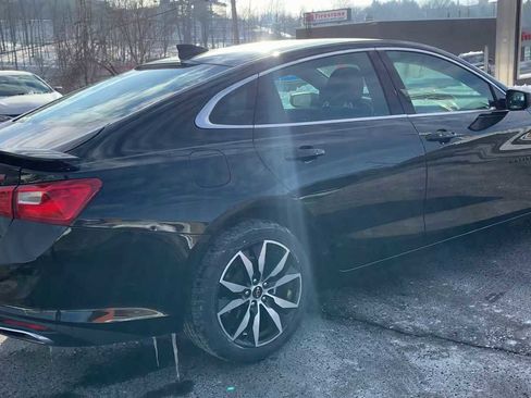 Used 2022 Chevrolet Malibu RS image 8