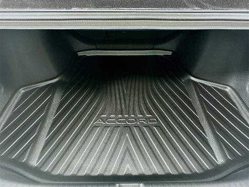 New 2025 Honda Accord SE image 14