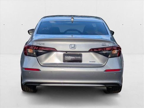 Certified 2025 Honda Civic Sport Touring image 8