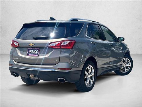 Used 2019 Chevrolet Equinox LT FWD image 2