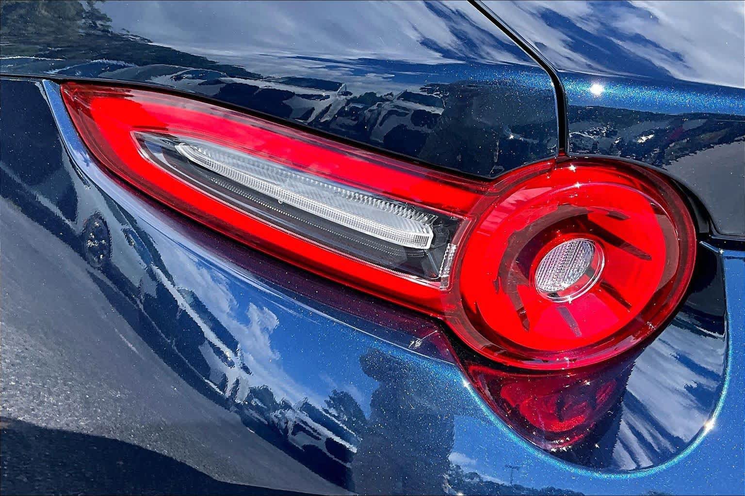 Used 2025 MAZDA MX-5 Miata RF Grand Touring RWD image 27