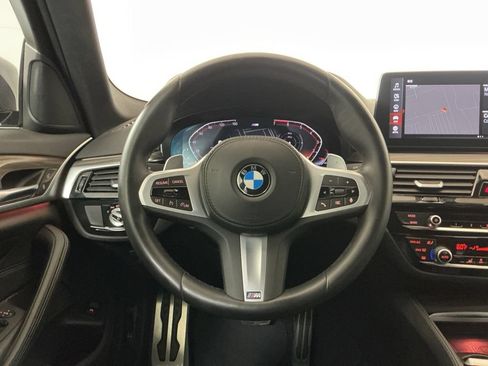 Certified 2022 BMW 530i w/ M Sport Package RWD image 16