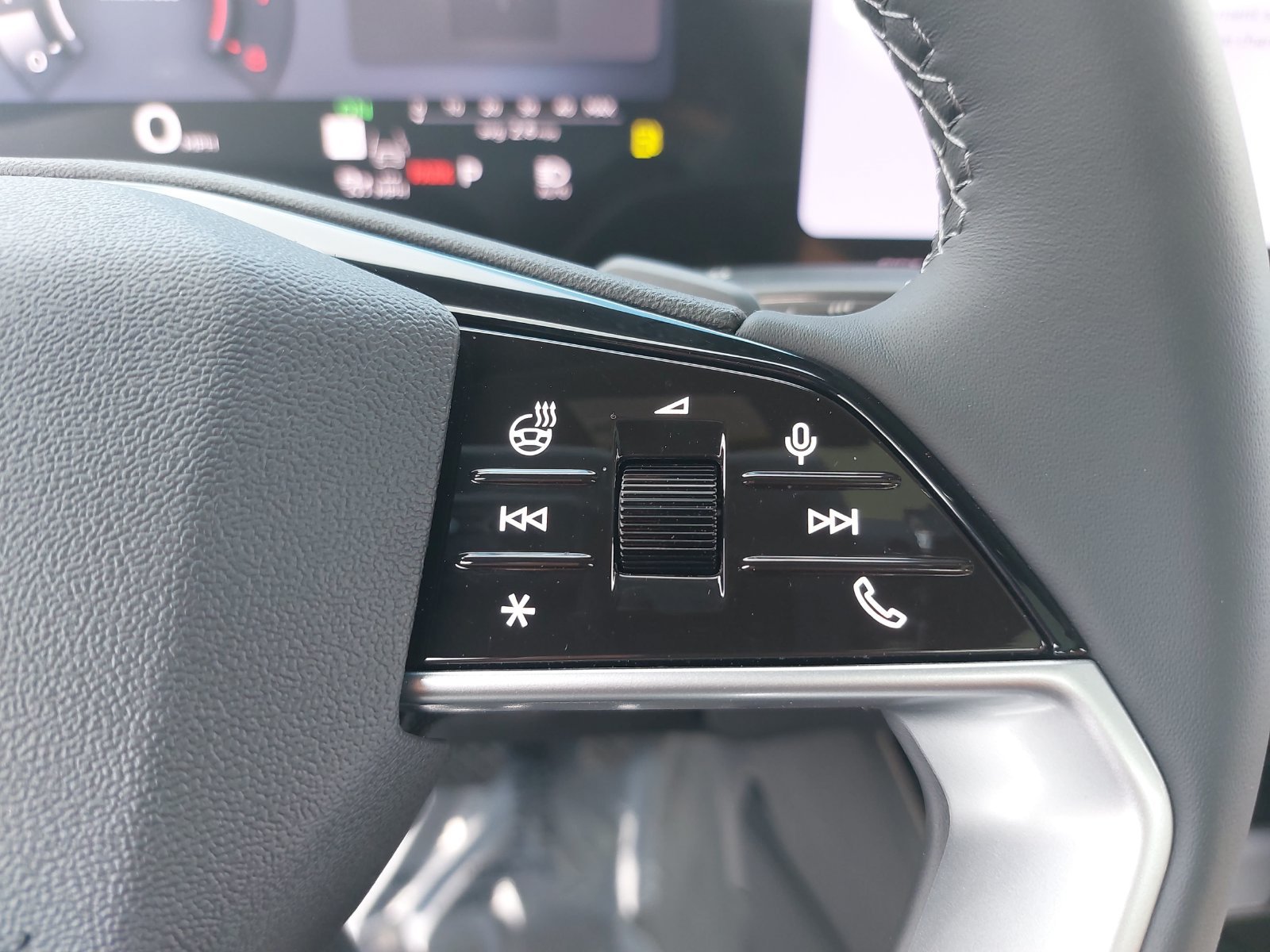 New 2026 Audi A6 Premium Plus AWD/4WD image 18