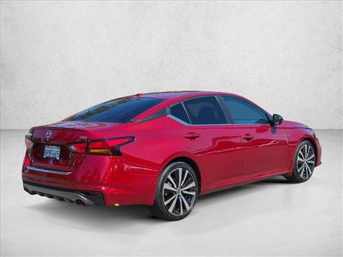 Used 2020 Nissan Altima 2.5 SR FWD image 5