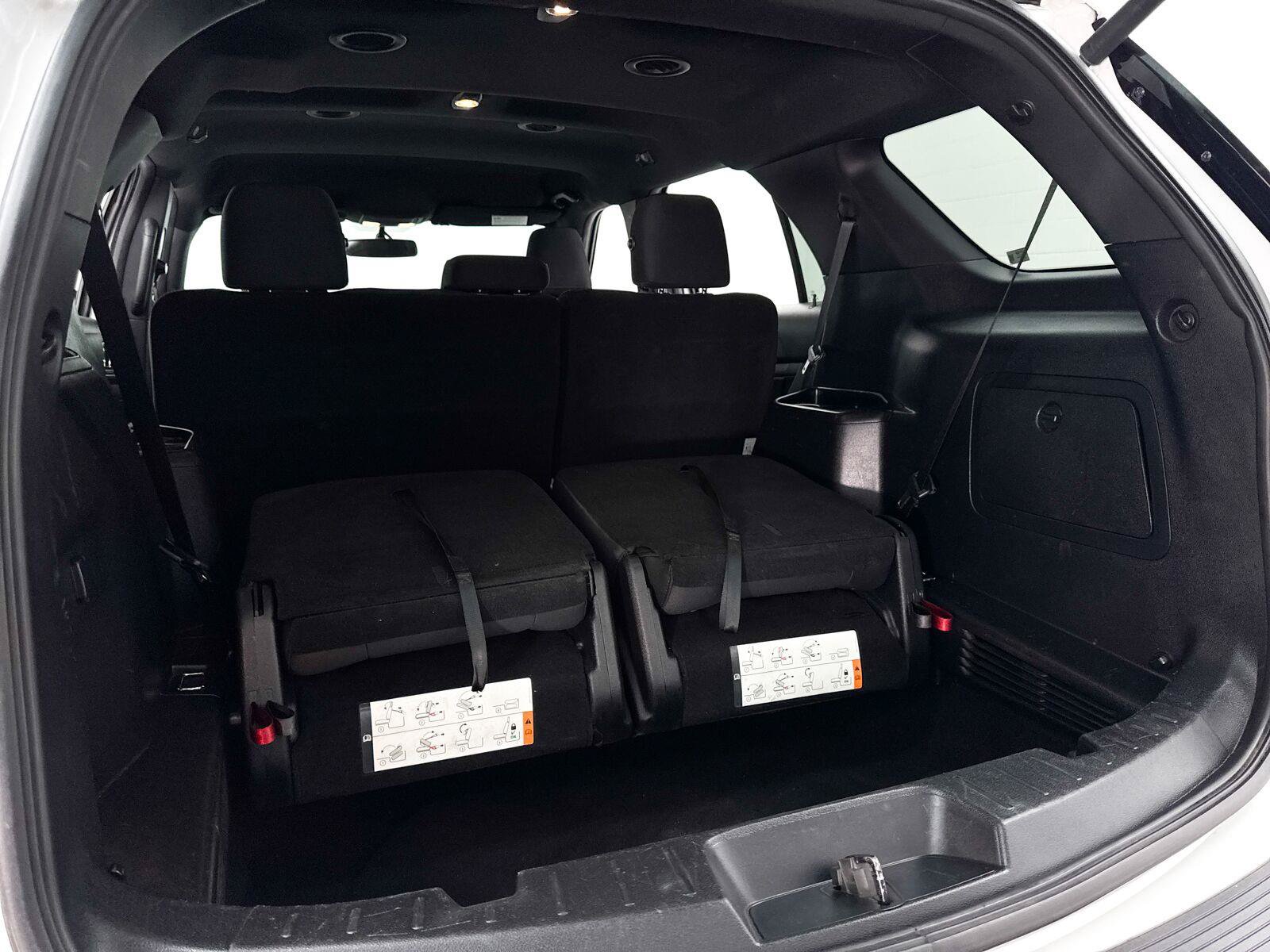 Used 2019 Ford Explorer XLT w/ Equipment Group 201A AWD/4WD image 24