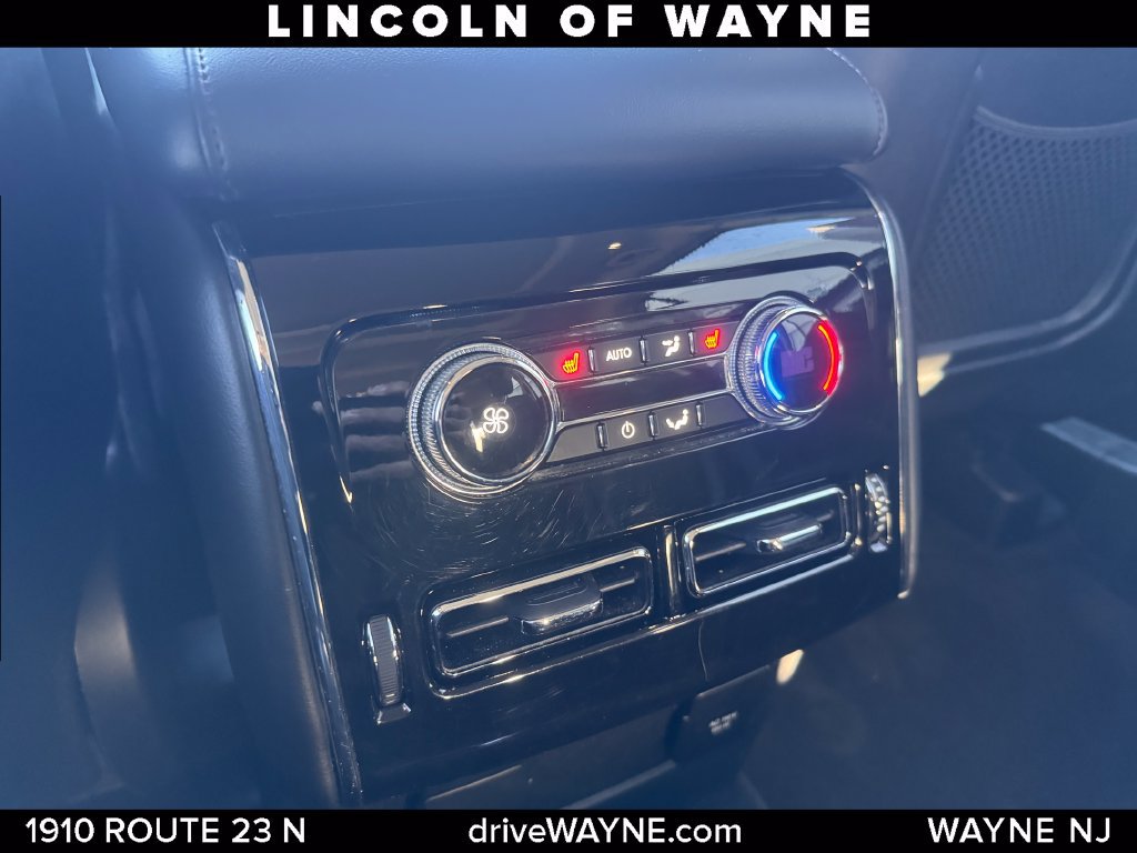 Certified 2024 Lincoln Aviator AWD w/ Premium Package image 25