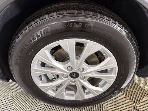 Used 2025 Ford Escape Active FWD image 11