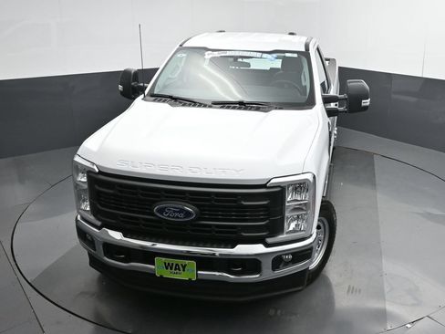 New 2026 Ford F250 XL AWD/4WD image 31