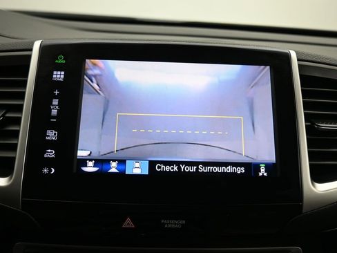 Used 2016 Honda Pilot Elite image 21